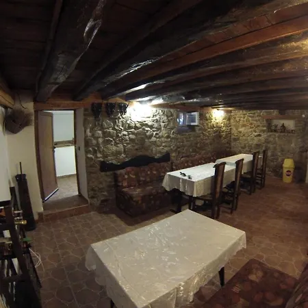 с минерална вода 