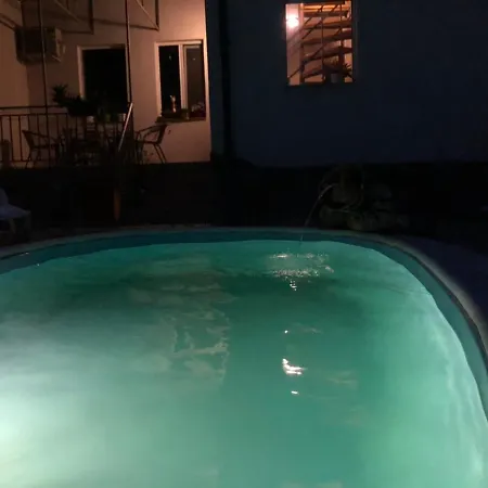 Resort с минерална вода 