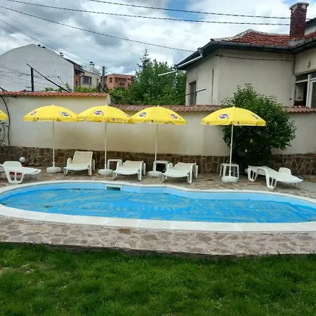 с минерална вода 